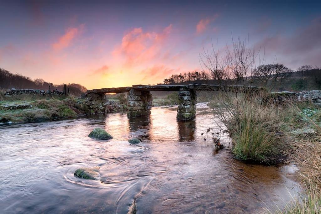 The Luxury Dartmoor Den, Dartmoor, Devon